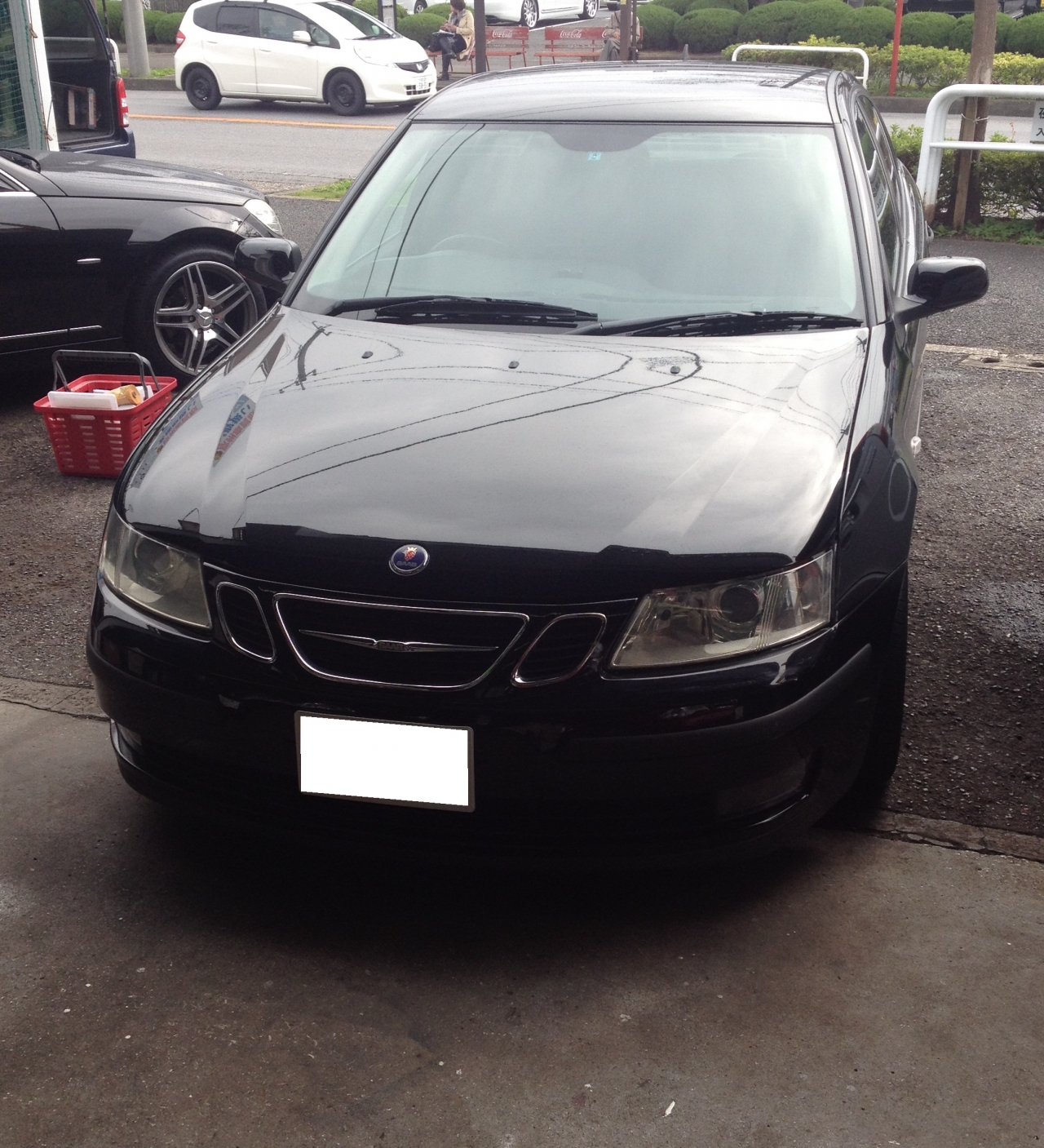 サーブ9-3　シート破れリペアのブログを更新しました。